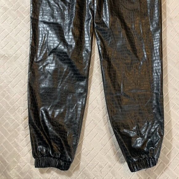 Missguided Womens 6 Pants Black Jogger Faux Leather Reptile Textured Pull On - Picture 9 of 10